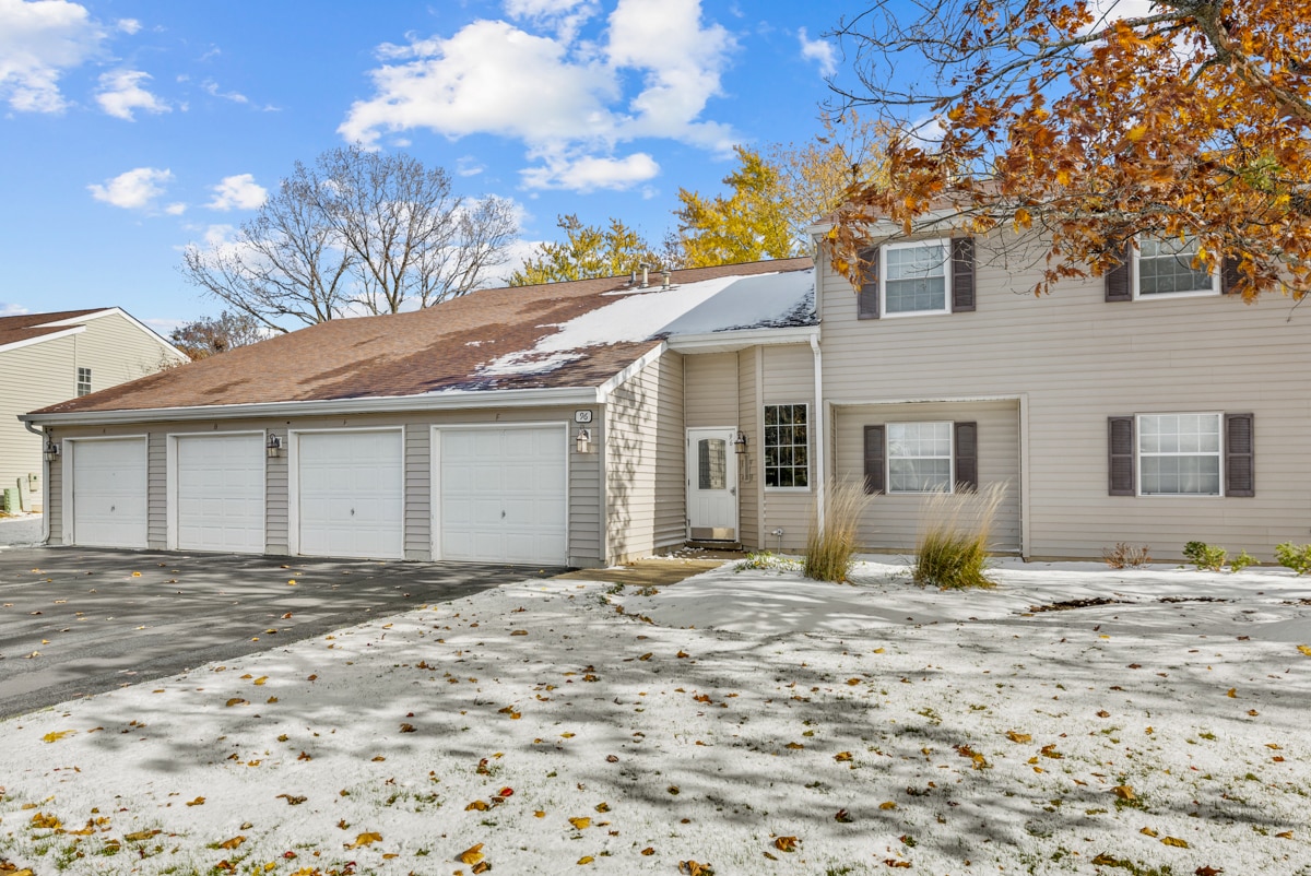 Primary Photo - 96 Gant Cir