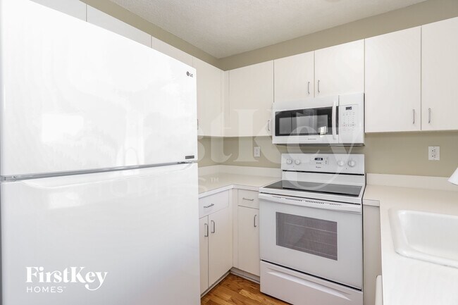 Foto del edificio - 9817 SW 222nd Terrace
