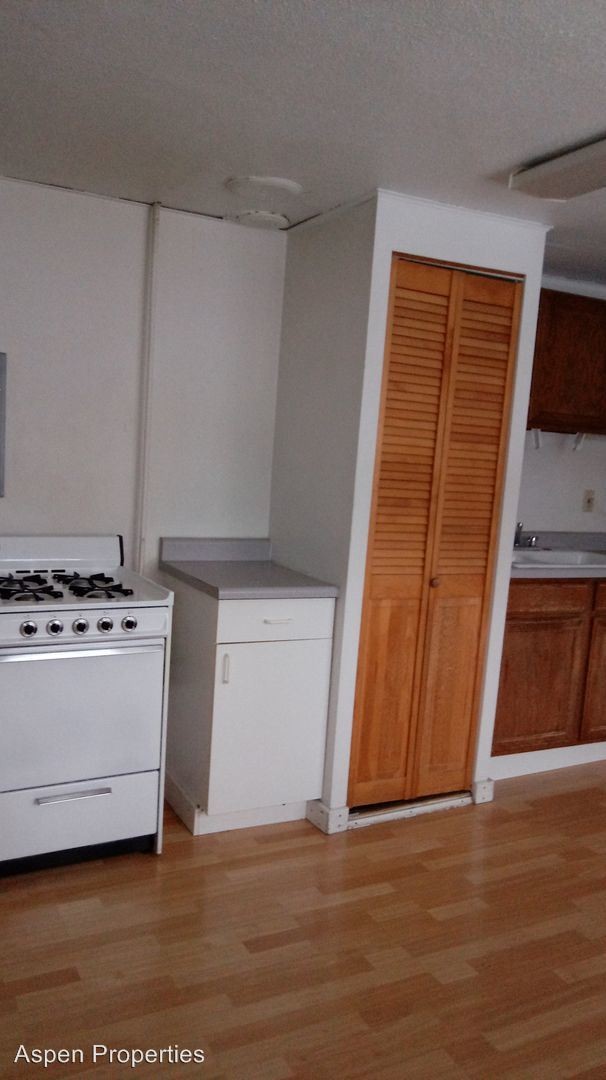 Foto del edificio - 624-624 S 8th Ave