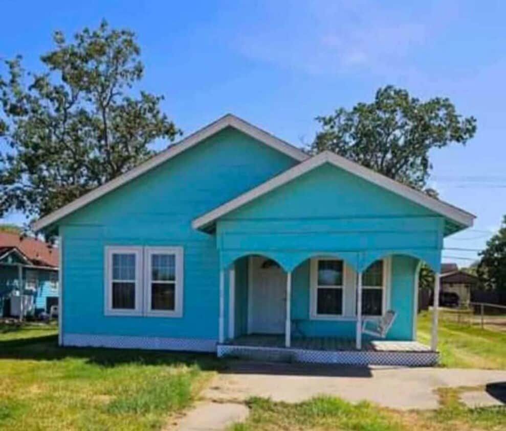 Primary Photo - 1107 W Broad St