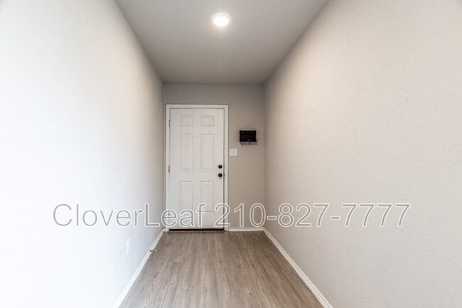 Building Photo - 547 Filibusters Trail