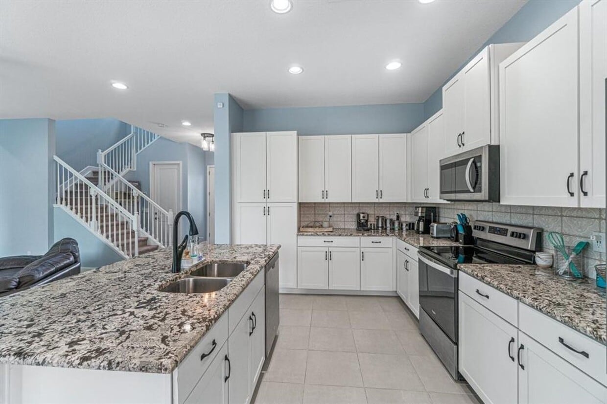 Primary Photo - 15510 Goldfinch Circle, Westlake, FL 33470