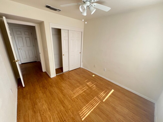 Building Photo - 2227 Hallston St