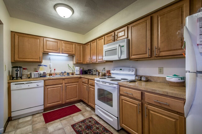 Foto del edificio - 376 Massachusetts Ave