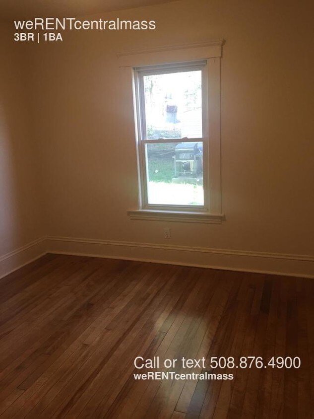 12 Loring St Unit 1, Worcester, MA 01606 Apartment for Rent in