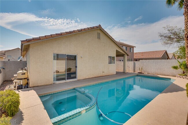 Foto del edificio - 7004 Wonderberry St