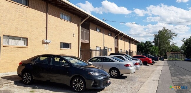 Foto del edificio - 308 N 14th St