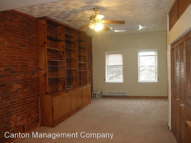 Building Photo - 111 S Linwood Ave