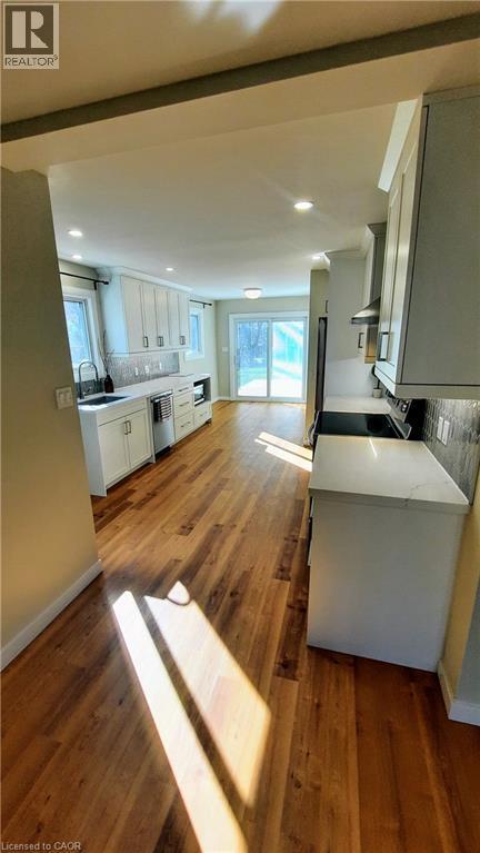 Building Photo - 4 John Ave