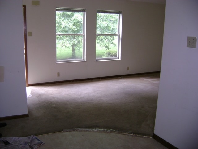 Interior - 2928 Campground Way