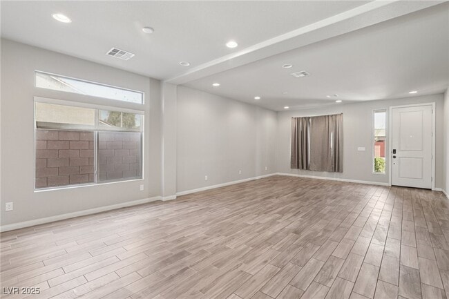 Building Photo - 5947 Rockway Glen Ave