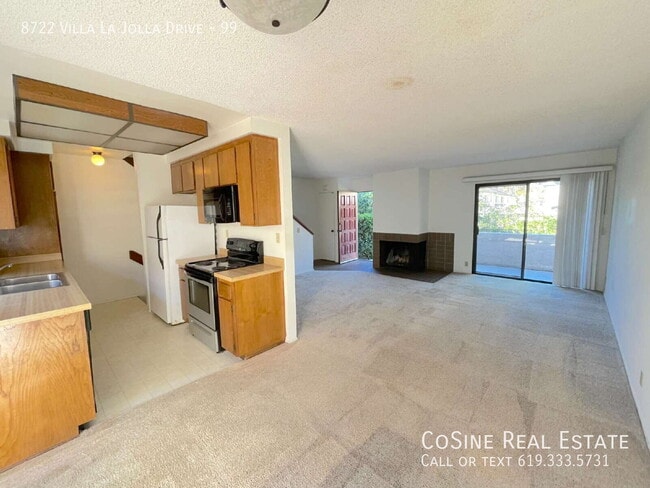Building Photo - 8722 Villa La Jolla Dr