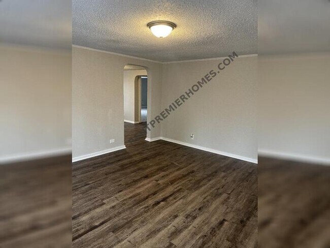 Foto del edificio - 1015 Oakwood Benton AR 72015