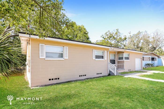 Foto del edificio - 6308 Merrill Rd