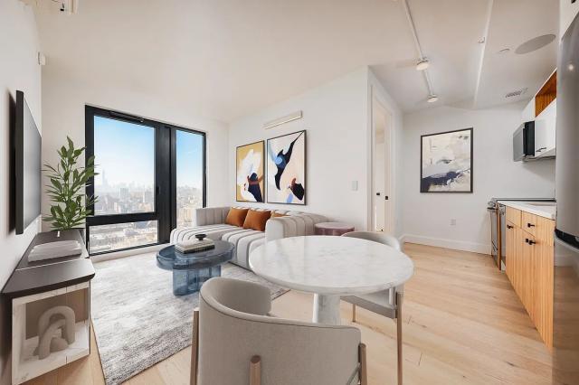 Elegant 215 W 125th St New York Ny 10027 Photos