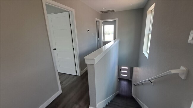 Foto del edificio - 9806 Fillmore St