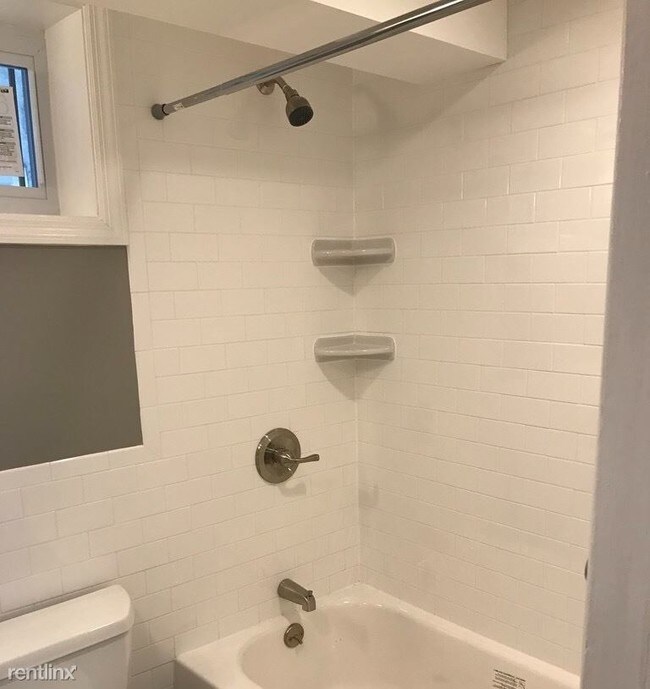 Building Photo - 2 br, 1 bath Apartment - 3260 45th St