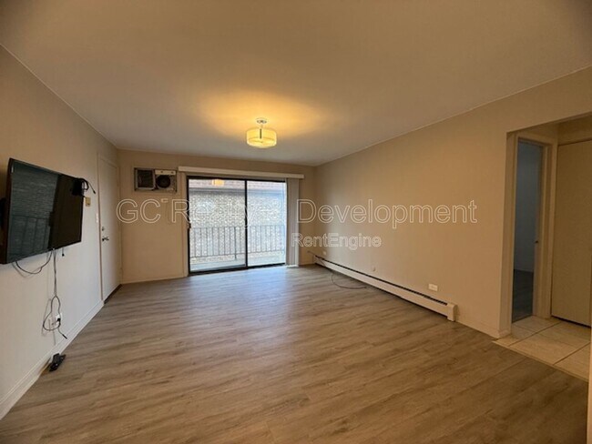 Foto del edificio - 3606 Salem Walk
