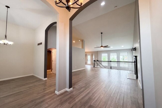 Building Photo - 16802 Enderbush Ln