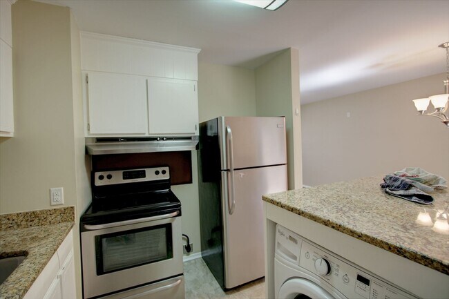Foto del edificio - Perfect 3 Bed, 1 Bath Home near Northgate ...