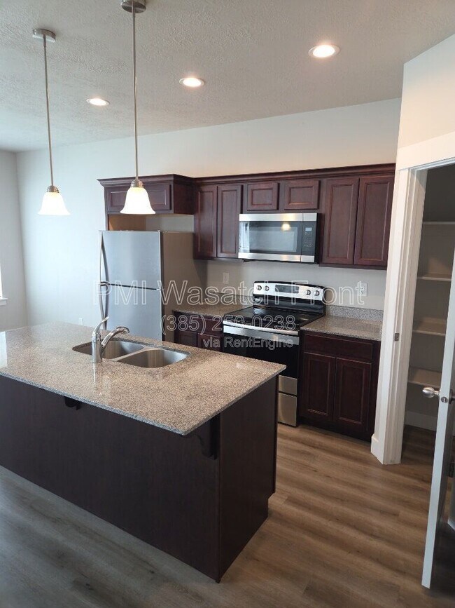 Photo - 5317 West Wedel Drive Townhome