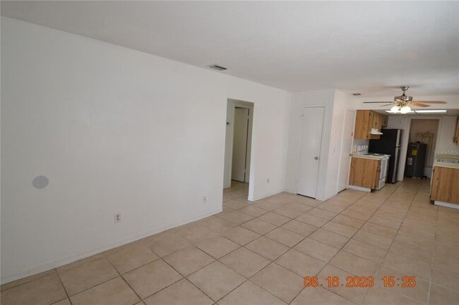 Building Photo - 409 Big Cedar Way