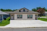 Foto principal - 900-902 N Barrett Ave