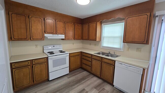 Foto del edificio - Wellington Place Apartments