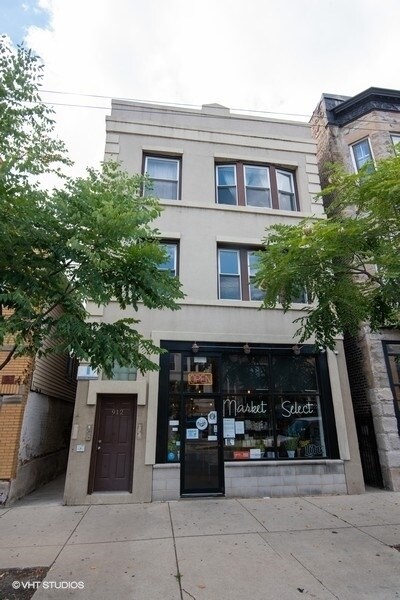 Primary Photo - 912 N Ashland Ave