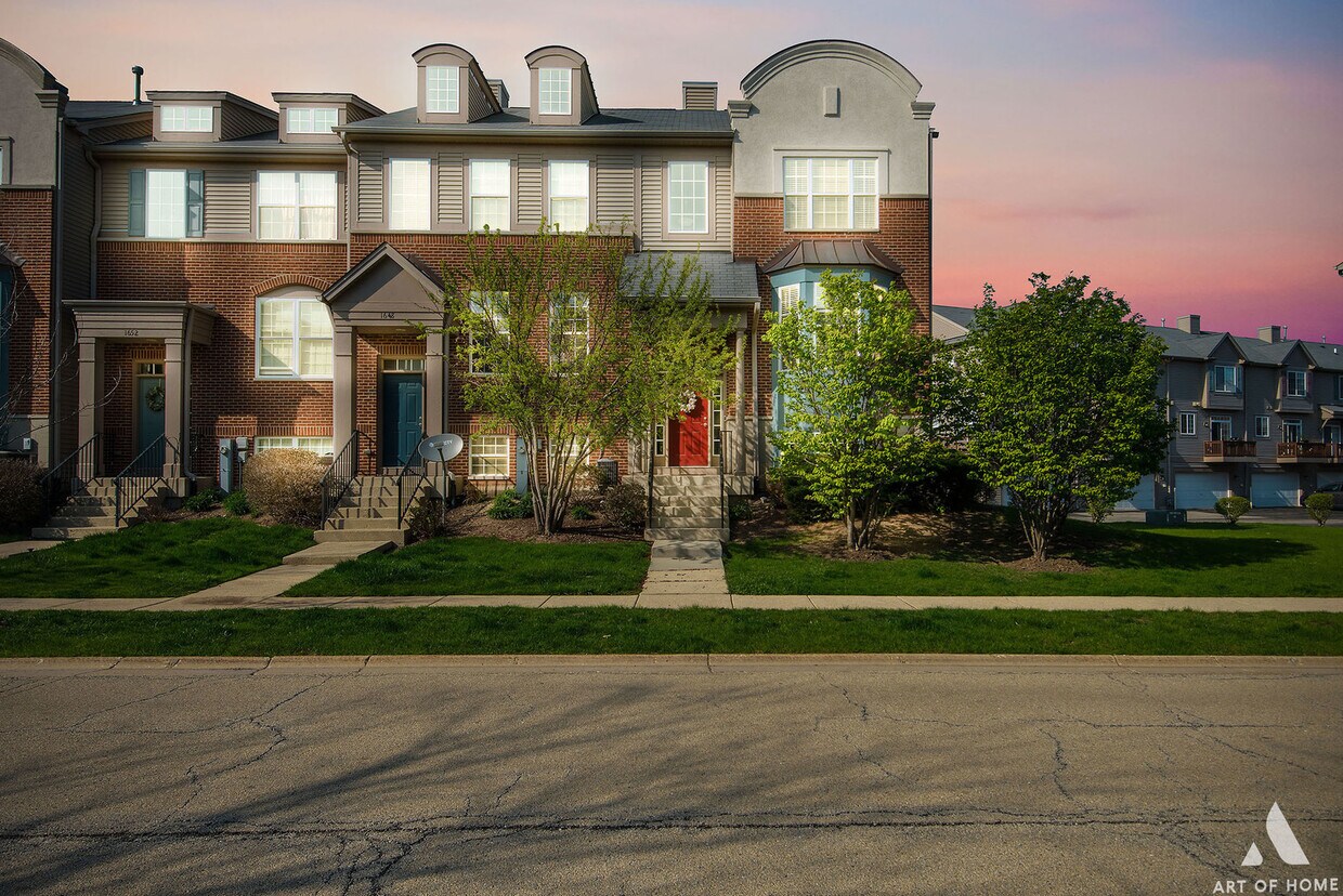 1644 Station Park Dr, Grayslake, IL 60030 Townhome Rentals in
