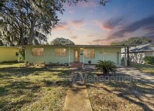 Building Photo - 632 Tarragona Way