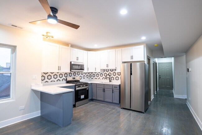 Foto del edificio - 7948 S Evans Ave