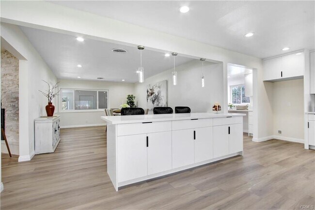 Building Photo - 18256 Sunburst Street, Los Angeles, CA 913...