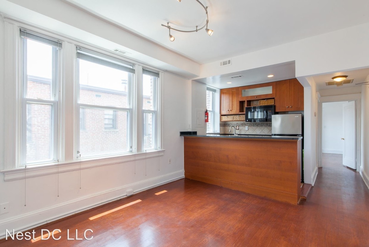 Primary Photo - 3618 Connecticut Ave NW