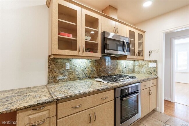 Building Photo - 3 br, 2 bath House - 1225 Alameda Ave