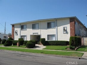 Building Photo - 15015 Gramercy Pl