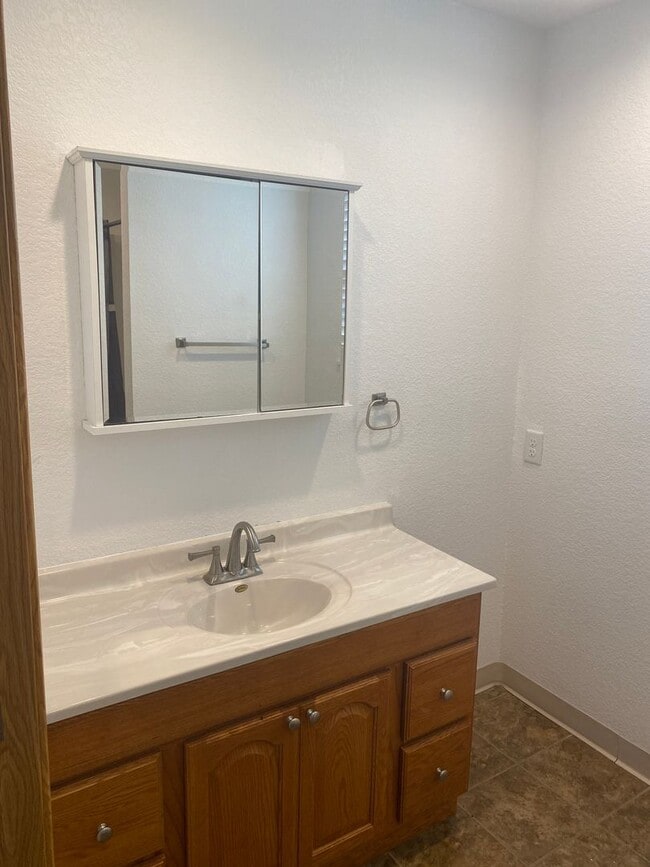 Building Photo - 1308 Trojan Rd