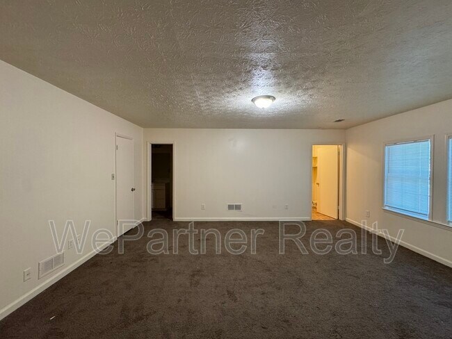 Foto del edificio - 7416 Dartmouth Ct