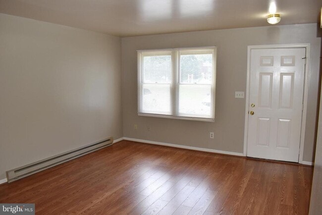 Building Photo - 966 Byers Ave