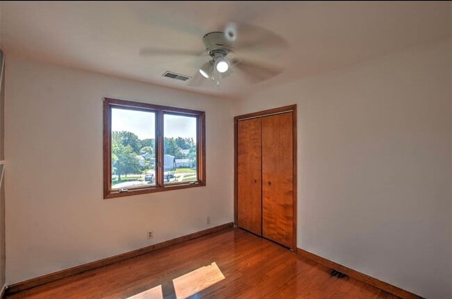 Building Photo - SCOTCH PINE