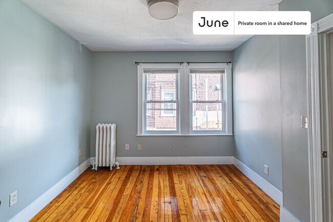 Building Photo - Room in Shared 6 bed/2 bath home in Allston