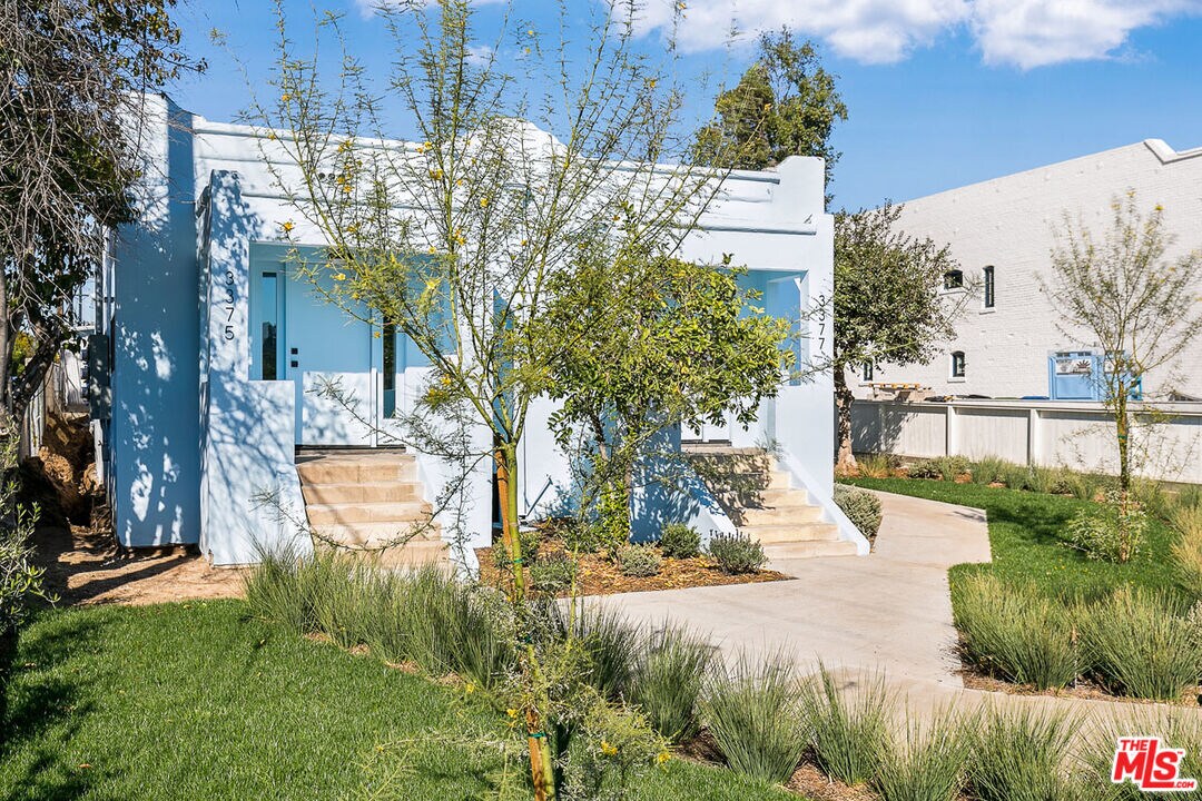 Foto principal - 3375 Eagle Rock Blvd
