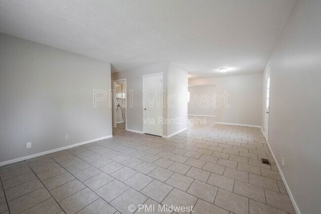 Foto del edificio - 3202 Wellington Ave