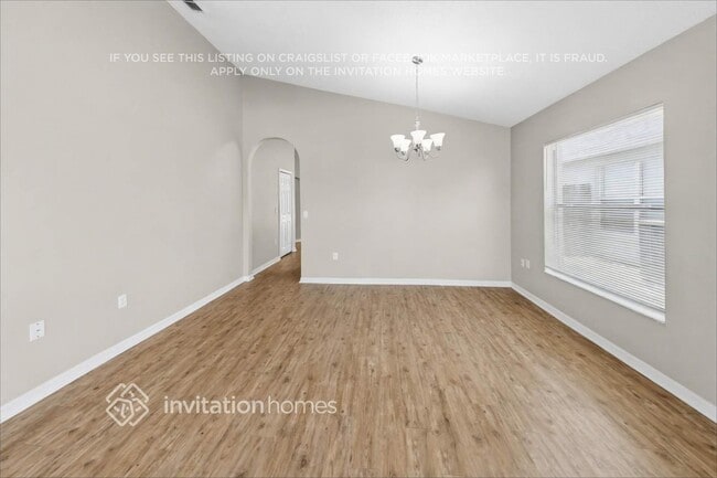 Building Photo - 127 Rose Hill Trail