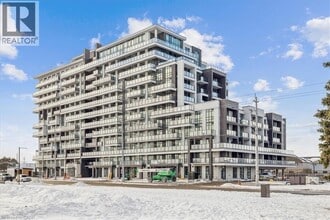 Building Photo - 461 Green Rd