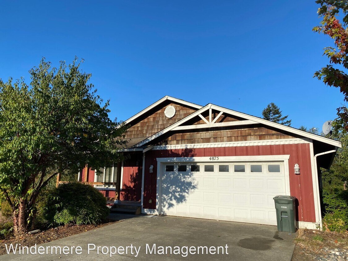 3 br, 2 bath House 4875 Starfish Lane House Rental in Blaine, WA