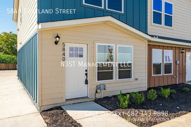 Photo - 5840 Eastland St Townhome