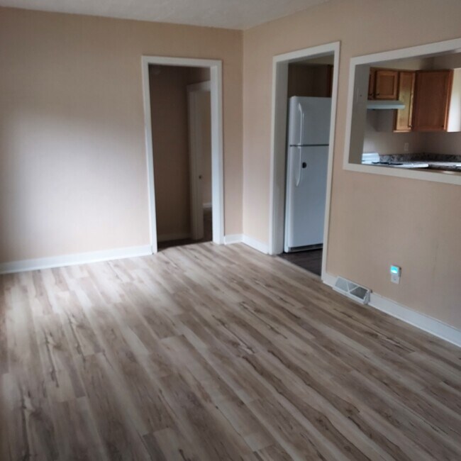 Foto del edificio - 337 E Greenview Ave