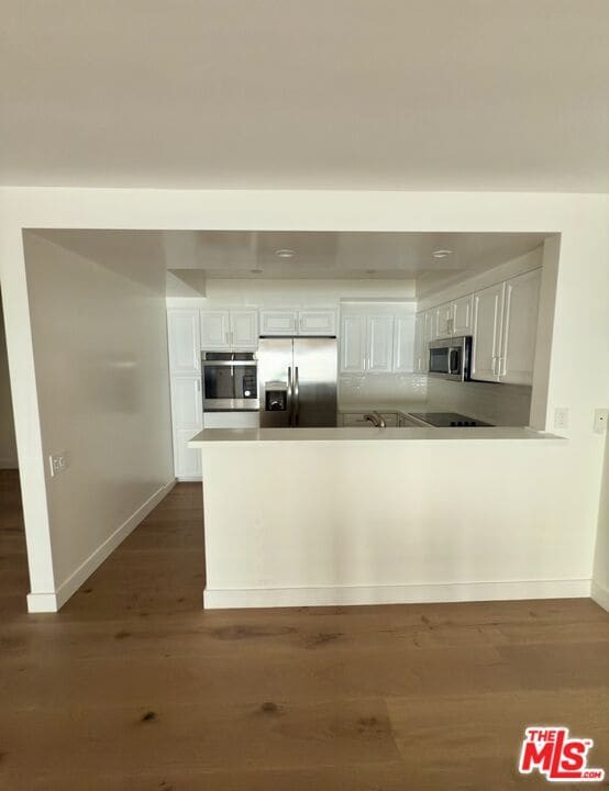 Foto del edificio - 18071 Coastline Dr