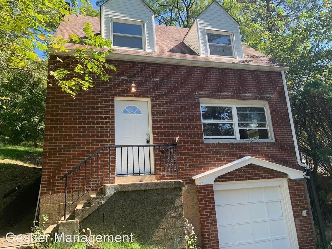 Primary Photo - 2 br, 1 bath House - 615 Lougeay Rd